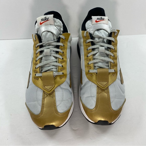 Nike Air Max Pre-Day SE Women's Shoes DJ6210 001 Platinum/White/ Gold - Picture 2 of 12